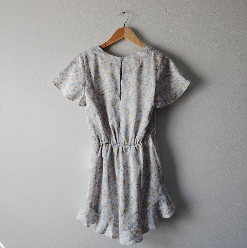 Show Me Your Mumu Floral Romper - Picture 2 of 6